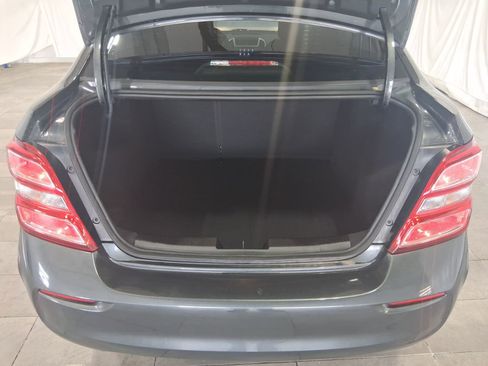 Used 2020 Chevrolet Sonic LT FWD image 30