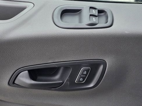 Used 2024 Ford E-Transit 148 High Roof image 14