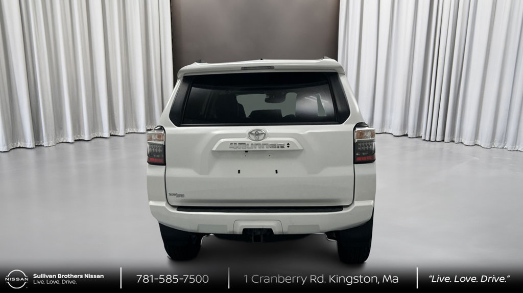 Used 2023 Toyota 4Runner SR5 Premium w/ Moonroof Package AWD/4WD image 6