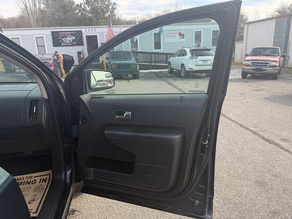 Used 2010 Ford Edge SE FWD image 14