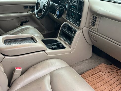 Used 2005 Chevrolet Silverado 1500 LT w/ Light Duty Power Package image 16