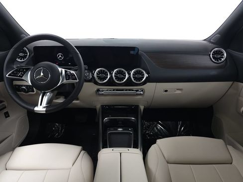 Certified 2026 Mercedes-Benz GLA 250 4MATIC image 21