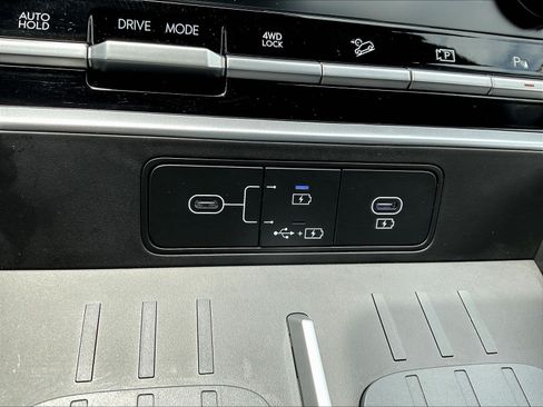 Certified 2026 Hyundai Santa Fe SE AWD/4WD image 16