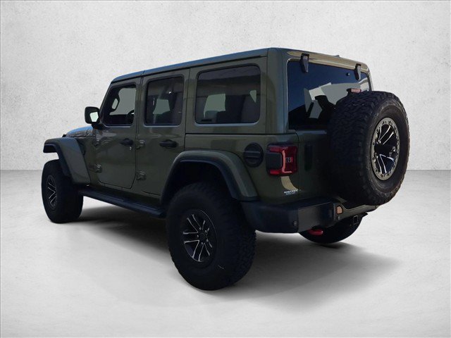 Used 2025 Jeep Wrangler Unlimited Rubicon AWD/4WD image 7