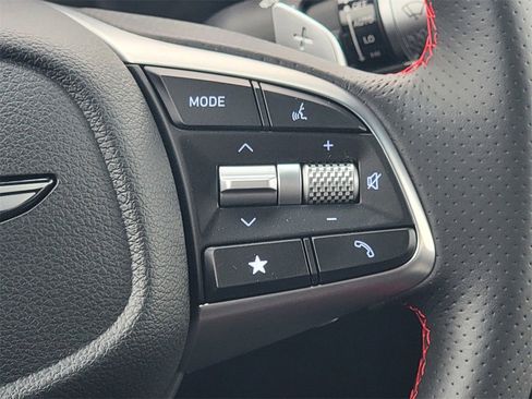 New 2025 Genesis G70 2.5T w/ Sport Prestige Package image 26