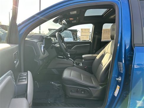 Used 2024 Chevrolet Colorado ZR2 w/ ZR2 Bison Edition image 19