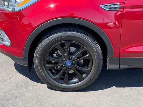 Used 2018 Ford Escape SEL image 26