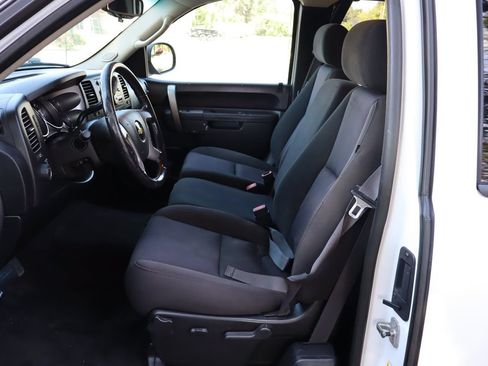 Used 2011 Chevrolet Silverado 1500 LT w/ All-Star Edition AWD/4WD image 19