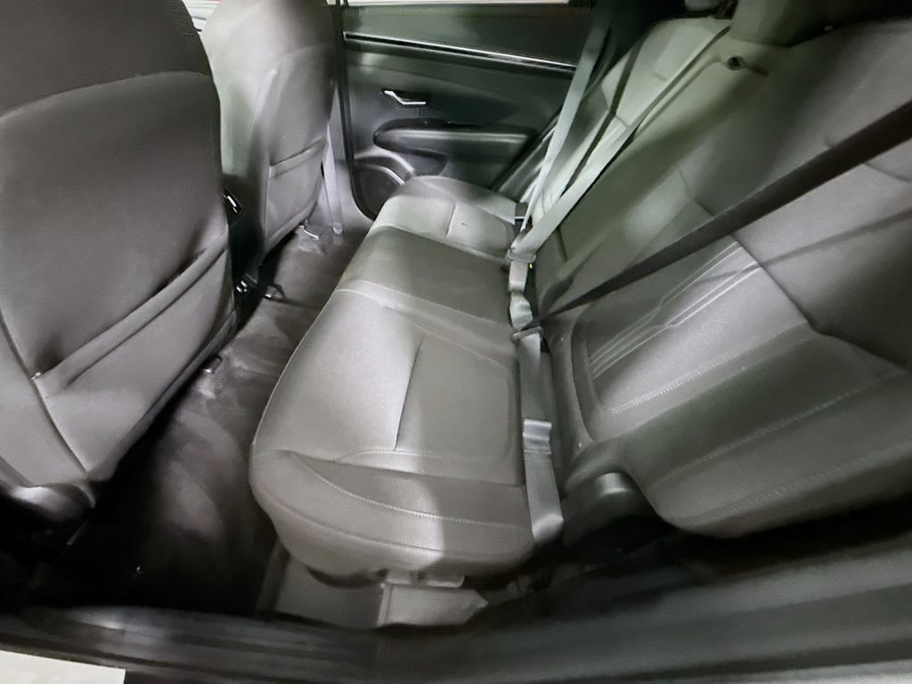 Used 2022 Hyundai Tucson SEL AWD/4WD image 28