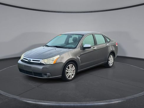Used 2009 Ford Focus SEL FWD image 4