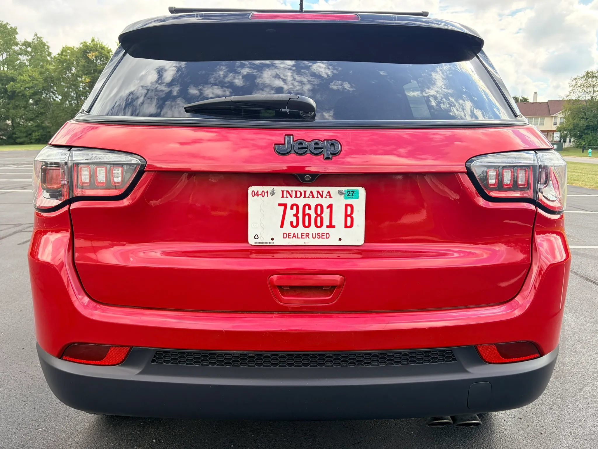 Used 2018 Jeep Compass Latitude w/ Popular Equipment Group FWD image 4