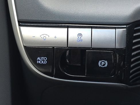 Used 2023 Hyundai Ioniq 5 SE image 37