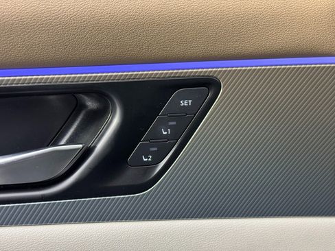 Used 2025 Nissan Murano Platinum image 17