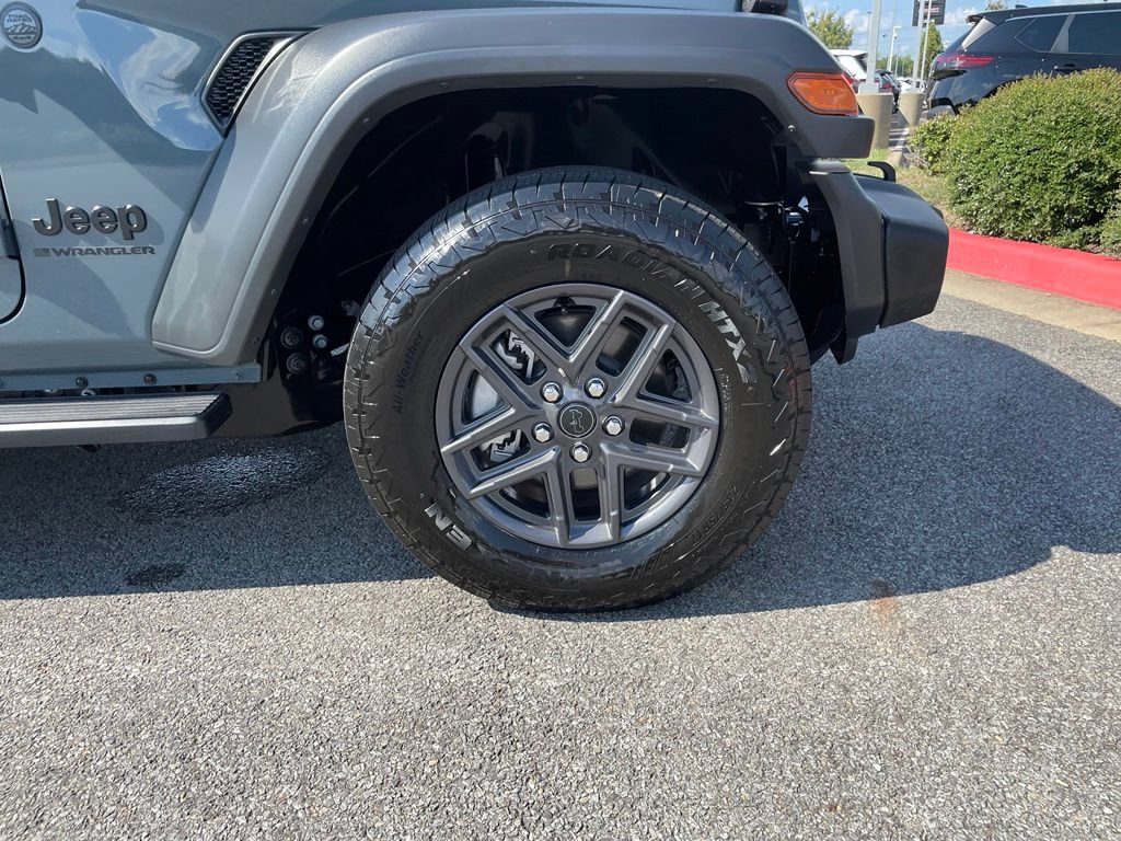 Used 2026 Jeep Wrangler Sport AWD/4WD image 29