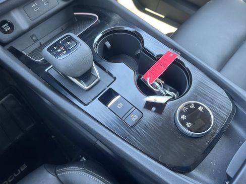 Certified 2026 Nissan Rogue SL AWD/4WD image 7
