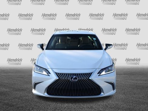 Used 2020 Lexus ES 300h w/ Premium Package FWD image 3