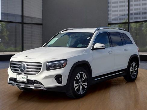 Used 2024 Mercedes-Benz GLB 250 image 8