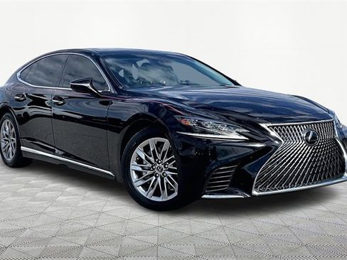 Used 2018 Lexus LS 500 w/ Accessory Package (Z2) image 10