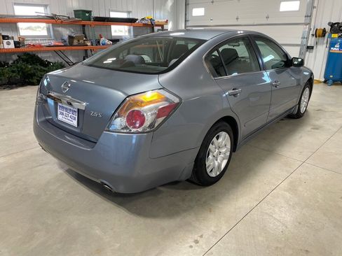 Used 2010 Nissan Altima 2.5 S image 7