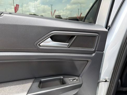 Used 2019 Volkswagen Atlas SEL FWD image 31