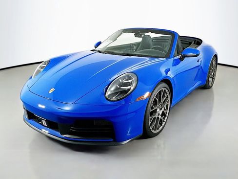 Used 2025 Porsche 911 Carrera image 34