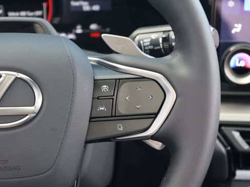 Certified 2026 Lexus TX 350 AWD w/ Technology Package image 22