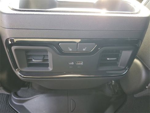 Used 2024 GMC Sierra 1500 AT4 w/ AT4 Preferred Package image 25
