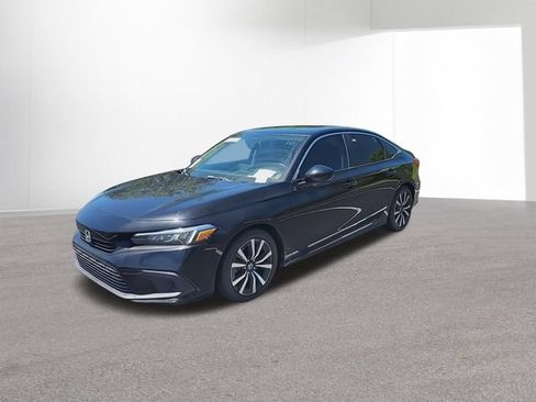 Used 2023 Honda Civic EX image 4