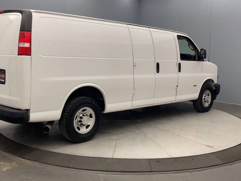 Used 2021 Chevrolet Express 2500 Extended w/ Driver Convenience Package RWD image 5