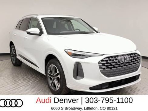 Used 2025 Audi Q5 Premium w/ Premium Plus AWD/4WD image 8