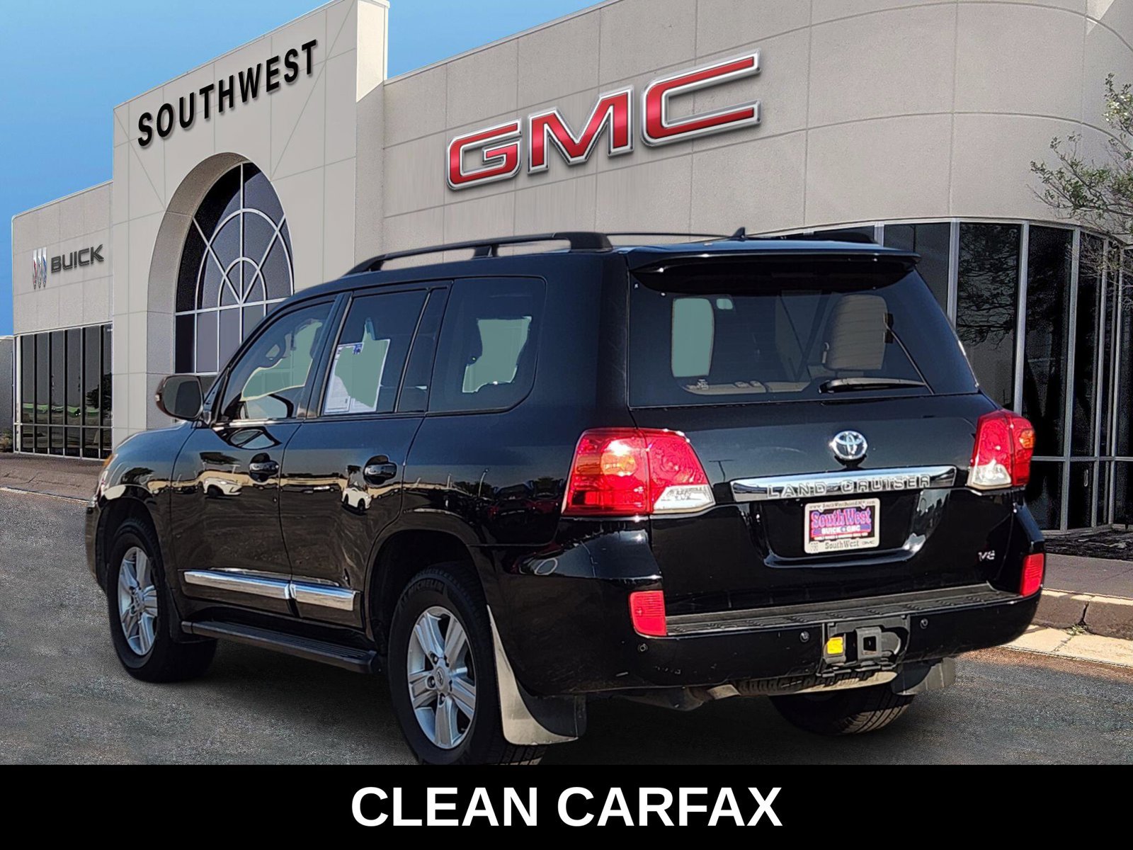 Used 2013 Toyota Land Cruiser AWD/4WD image 4