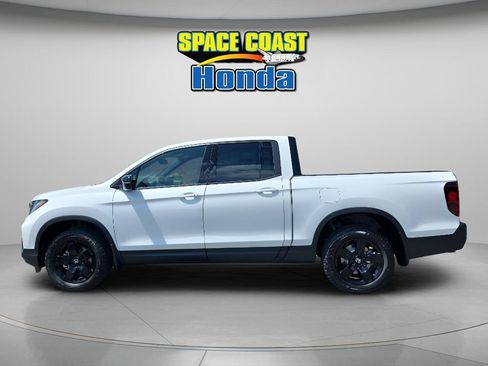 New 2026 Honda Ridgeline Black Edition image 6