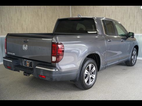 Used 2017 Honda Ridgeline RTL-T image 8