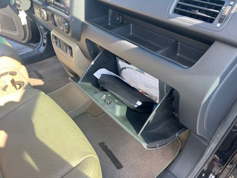 Used 2010 Honda Ridgeline RTL image 21