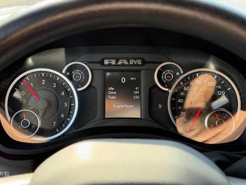 Used 2025 RAM 2500 Tradesman AWD/4WD image 9