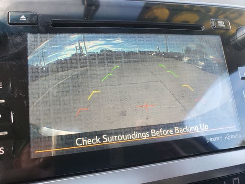 Used 2015 Subaru Legacy 2.5i Limited image 23