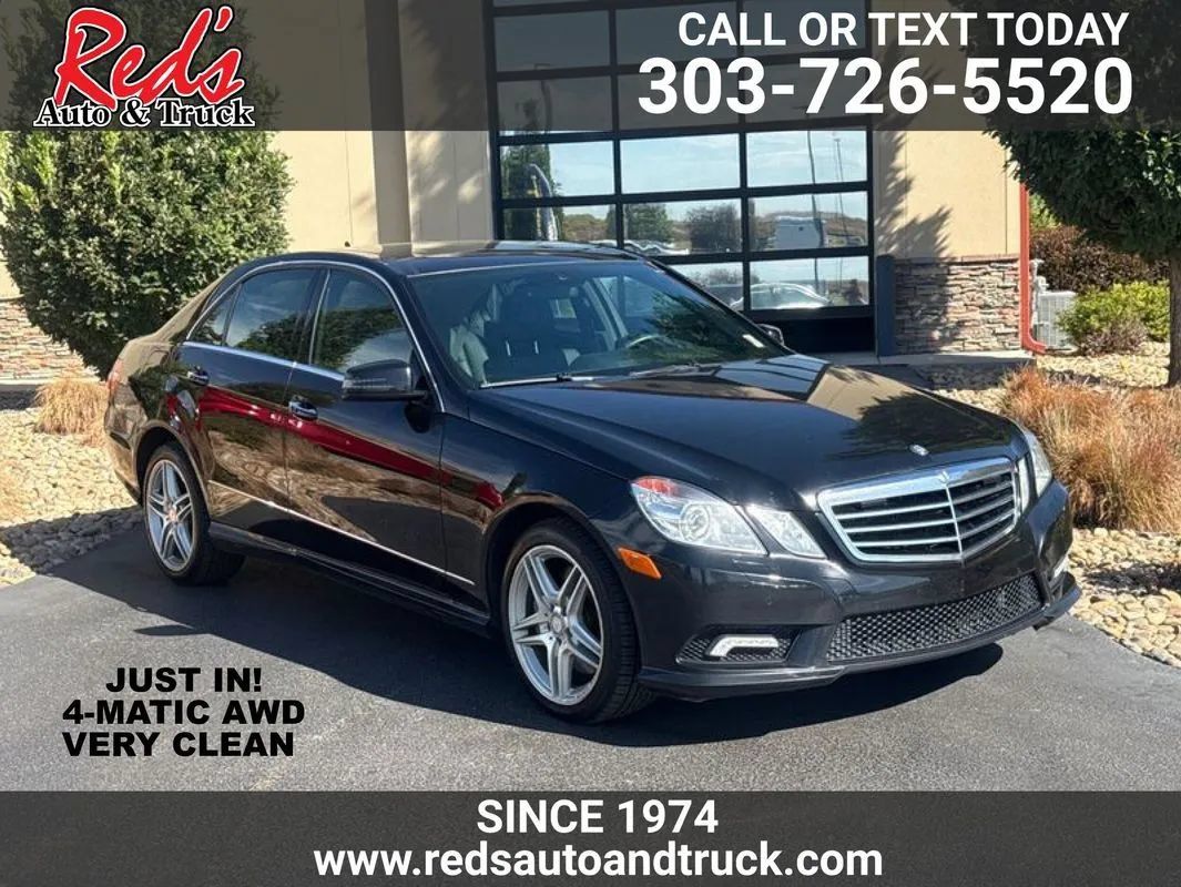 Used 2011 Mercedes-Benz E 550 4MATIC Sedan w/ Premium 2 Pkg image 1