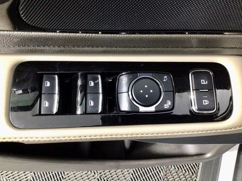 Used 2023 Lincoln Aviator Reserve w/ Equipment Group 201A image 17