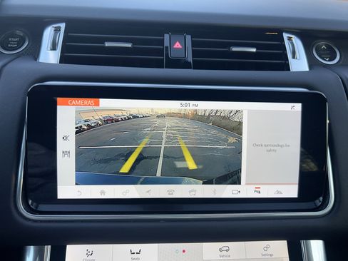 Used 2021 Land Rover Range Rover Sport HST image 21