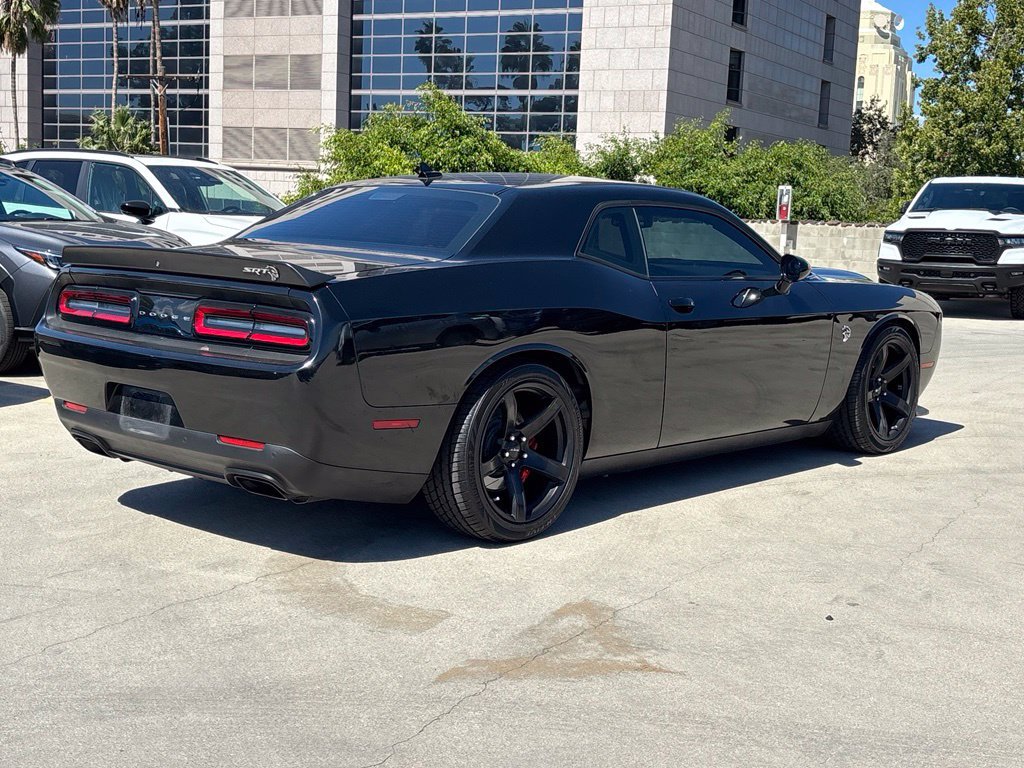Used 2020 Dodge Challenger SRT Hellcat w/ Plus Package RWD image 3