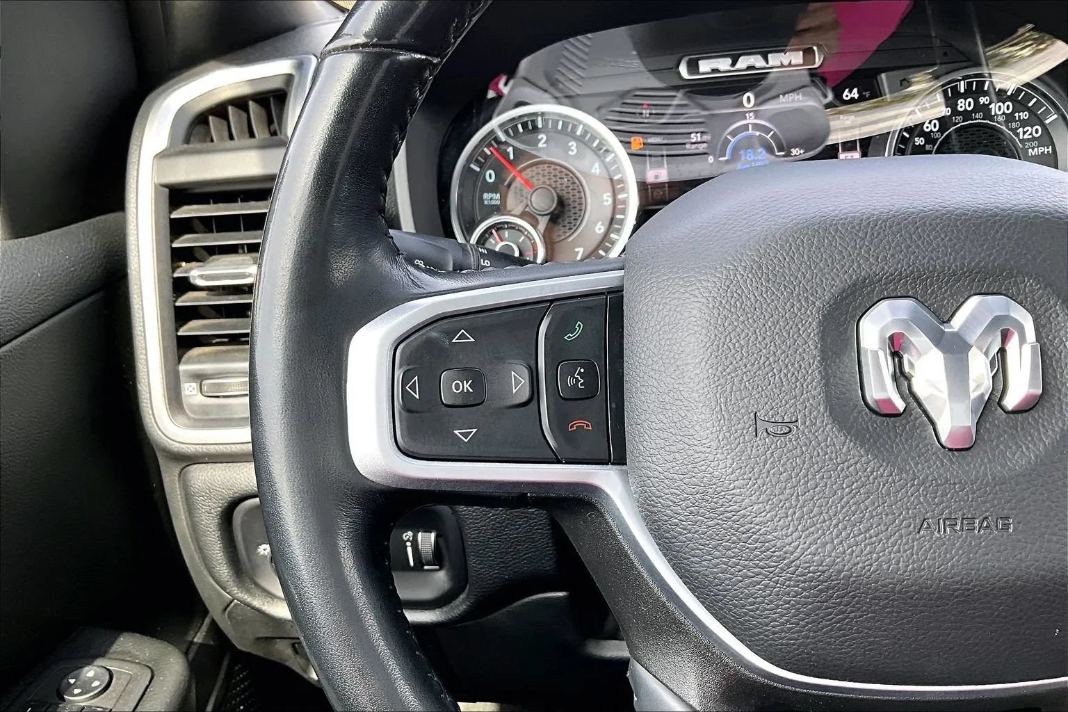 Used 2022 RAM 1500 Big Horn AWD/4WD image 12