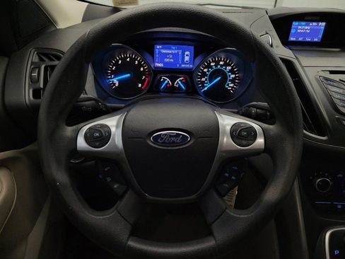Used 2014 Ford Escape SE image 22