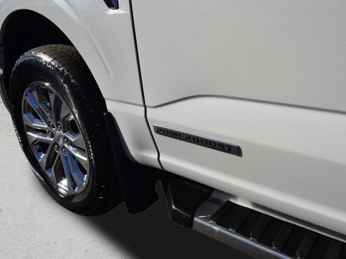 Used 2024 Ford F150 Lariat w/ Mobile Office Package image 11