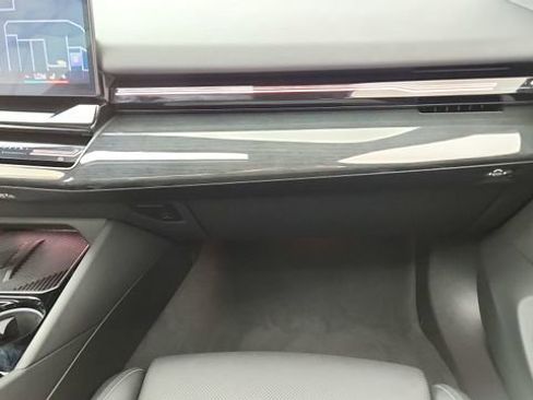 Used 2026 BMW 530i RWD image 36