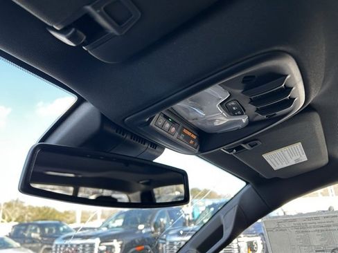 New 2026 GMC Canyon Denali w/ LPO, Denali Black Edition image 23