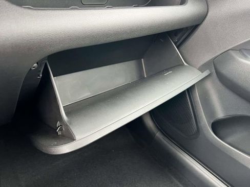 Certified 2023 Hyundai Venue SEL w/ Cargo Package image 31