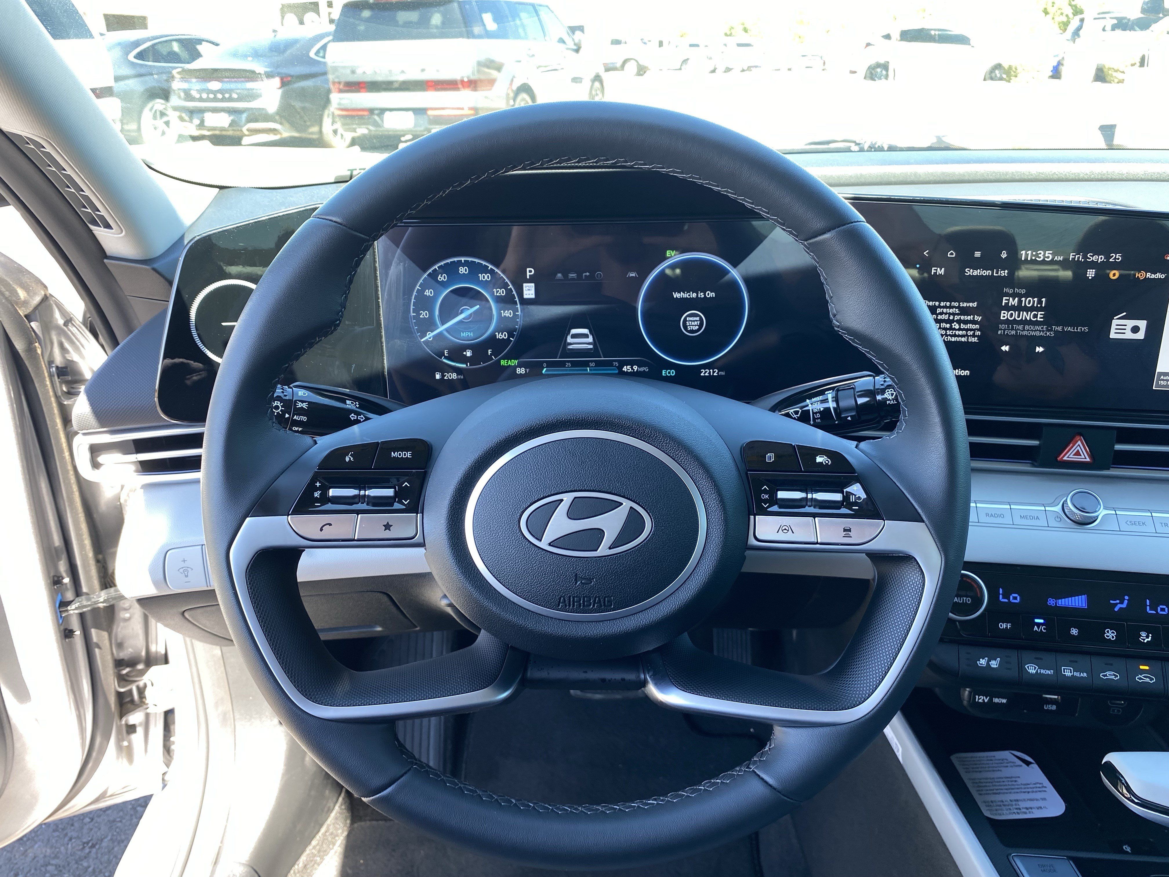 Certified 2026 Hyundai Elantra Limited FWD image 26