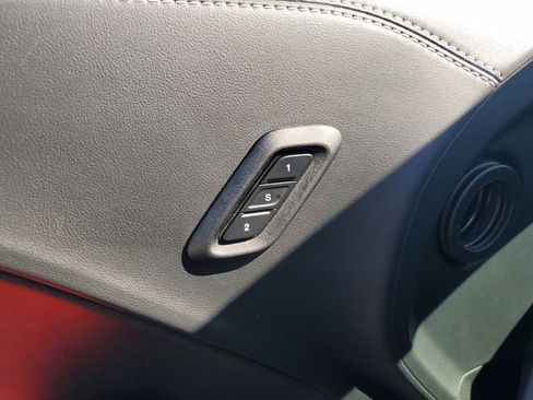 Used 2022 Dodge Challenger SRT Hellcat w/ Plus Package image 21