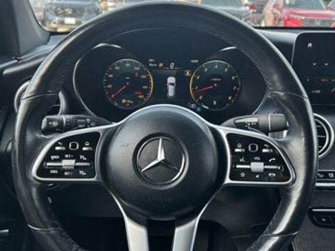 Used 2021 Mercedes-Benz GLC 300 image 13