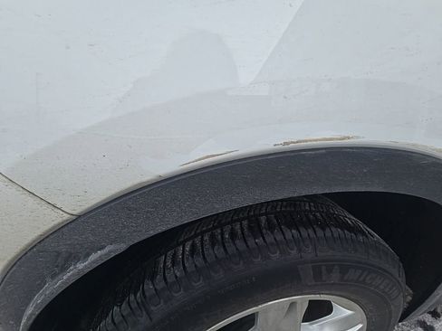 Used 2019 Chevrolet Blazer LT image 4